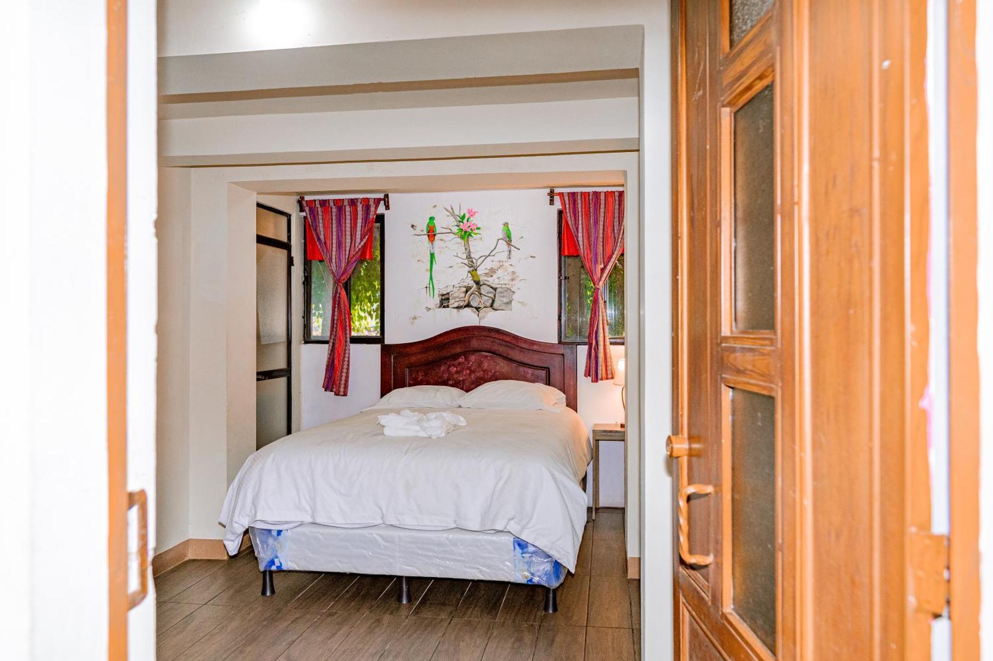 Hotel Ariana San Pedro La Laguna Kültér fotó
